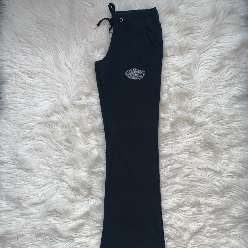 Black flare Florida Gators yoga pants